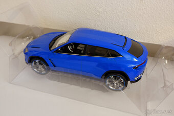 Lamborghini URUS 1:18 - 5
