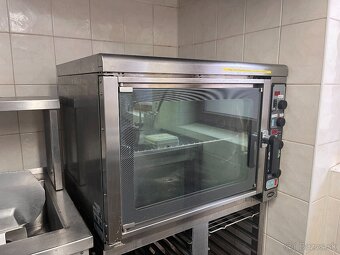 Konvektomat značky UNOX - 5