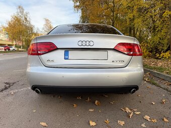 Predám Audi A4 2.7 V6 TDI S Line paket - 5