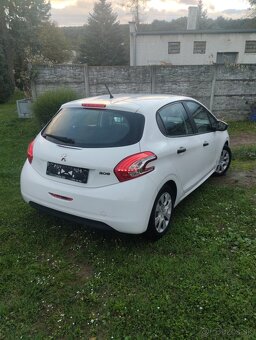 Peugeot 208 1.0vtiAccess - 5