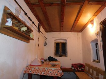 Romantický viničný domček . - 5