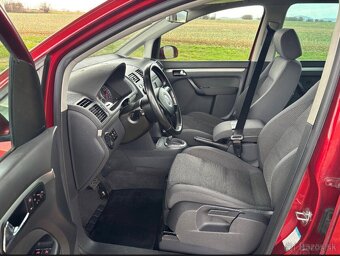 Vw Touran 2.0TDI 103kw 2005rv DSG - 5