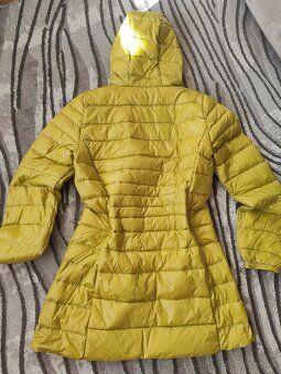 Predĺžená zelená bunda - 5