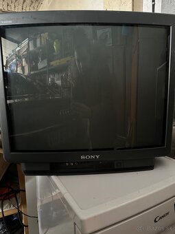 nábytok a spotrebiče - 5