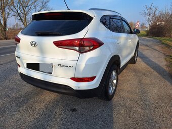 Hyundai Tucson 1.6 benzin - 5
