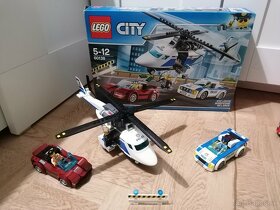 LEGO CITY + LEGO MARVEL Super Herdes - 5