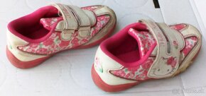 ✅Predám skoro nepoužívanú veľmi zachovalú detskú obuv, ..len - 5