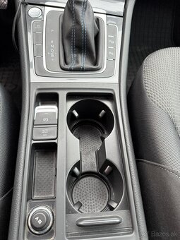 Predám VW e-Golf, 2018, plná výbava, super stav - 5