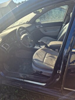 3x Peugeot 607 - 5