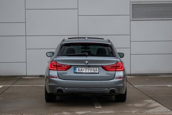 BMW 520d Touring xDrive Sport Line - 5