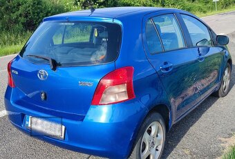 Predám Toyotu YARIS VVT-I, benzín, 1298cm3, 64 kW, KAT, 5-dv - 5
