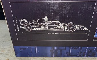 LEGO Technic 42206 Oracle Red Bull Racing RB20 F1 - 5