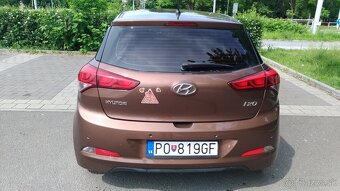 Predám Hyundai i20 Hatchback 61.8kw (výbava COMFORT) - 5