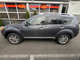 Mitsubishi Outlander 2.4 benzin 4x4 r.v 2008 7m xenon navi - 5