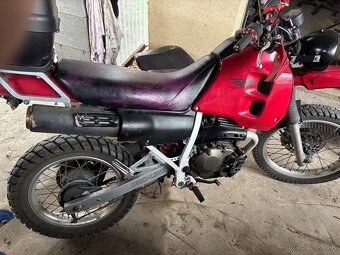 Honda nx 250 dominator - 5