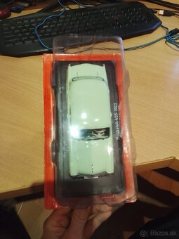 Predám nový nerozbaleny model Moskvic 403-1963 - 5