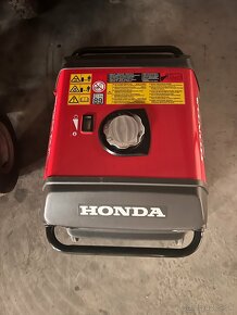 Honda invertor zánovní - 5