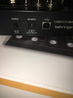mixážny pult behringer xenyx 502S - 5