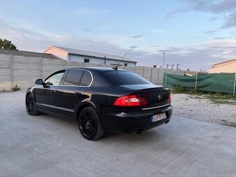 Škoda Superb 3.6 v6 Individual - 5