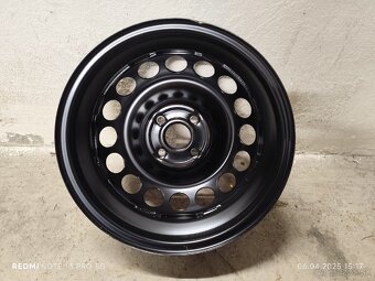 Plechový disk R15 na Toyota Yaris a Aygo 20 eur - 5