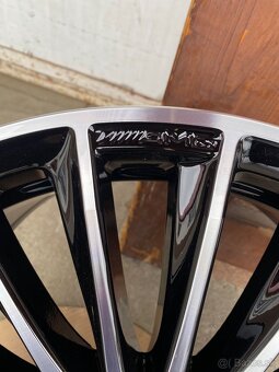 ✅ R20 ®️ Originál Mercedes AMG 5x112 ✅ GLC / S Class atď - 5