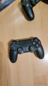 Playstation 4 1TB konzola v originálnom balení - 5