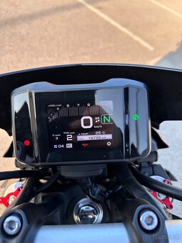 Yamaha mt 09 rv.2023 - 5