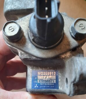 Regulator tlaku paliva mitsubishi pajero pinin - 5