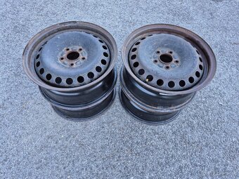 Plechové disky R16 - 5