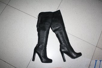 Guess užasne kozene čižmy - 5