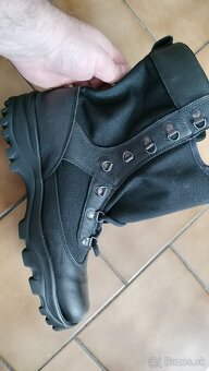 Predám vojenskú obuv špeciál - 5