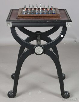 Stolík so šachovnicou - 5