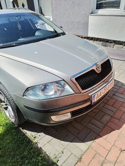 Škoda Octavia combi II 2.0tdi automat - 5