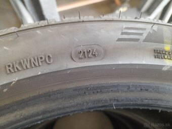 Austone 255/40r19 - 5
