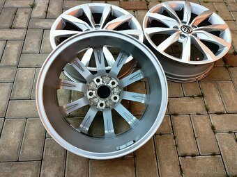 Dijon- Volkswagen, Seat, Škoda 5x112 r17 - 5