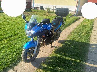 Kawasaki ZR7S - 5