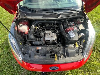 Ford Fiesta mk7 - 5