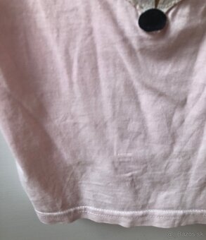 ————Bledoružové bavlnené tričko Pískacie, 92, 5.60 E— - 5