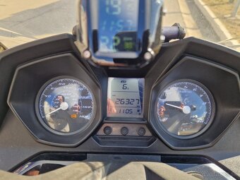 Maxi skúter Kymco Downtown 350i - 5