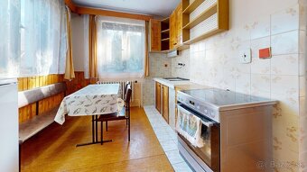 PRIPRAVUJEME: 5-IZB. RD - HORNÁ SÚČA, okr. TN - 5