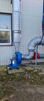 Prodávám Použitý odlučovač prachu DONALDSON DFE 2-8 V, r. v. - 5