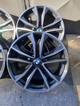 R19 ®️ Originál M-Packet 5x112 8J ET47 • X1 X2 - 5