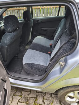Predám Opel Astra H combi1,7 74kw diesel km150400 - 5