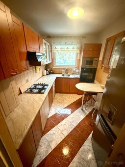 Prenajmem 3 izbový byt - 5