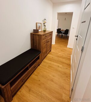 nový 2.5 izbový byt s 2balkónmi, kompletne zariadený - 5