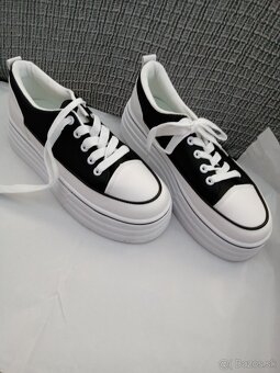 Vysoké nubuk´tenisky a tenisky čiernobiele - 5