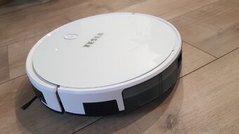 TESLA  robotický vysávač s mopom IQ 300 - 5