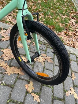 Detský bicykel SPECIALIZED 20 - 5