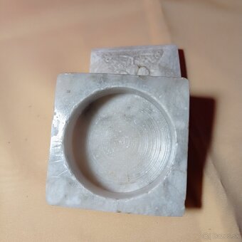 mramorová dózička, šperkovnica - starožitnosť - 5