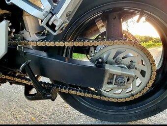 Predám suzuki bandit 1200 - 5